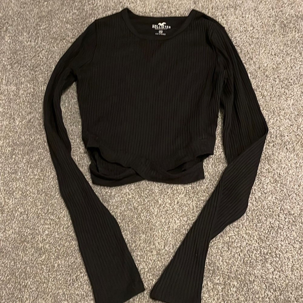 Long sleeve crop top